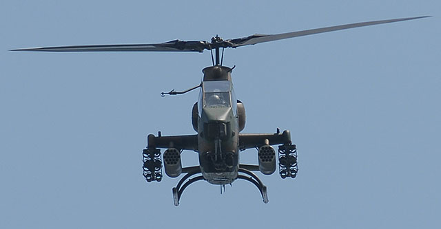 AH-1S Ru ΐԃwRv^[ y㎩qz